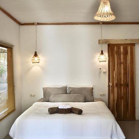Ripbowl Guest House Selong Belanak Ngoại thất bức ảnh