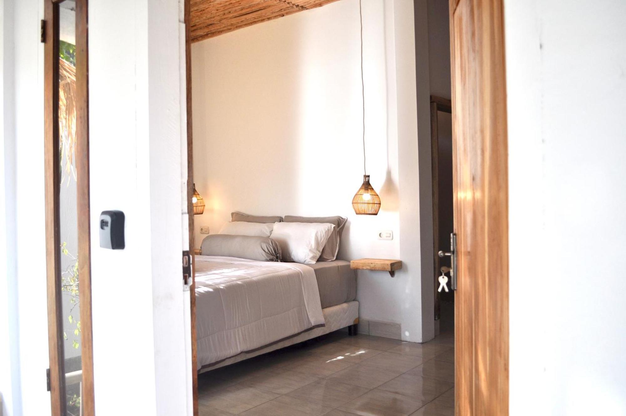 Ripbowl Guest House Selong Belanak Ngoại thất bức ảnh