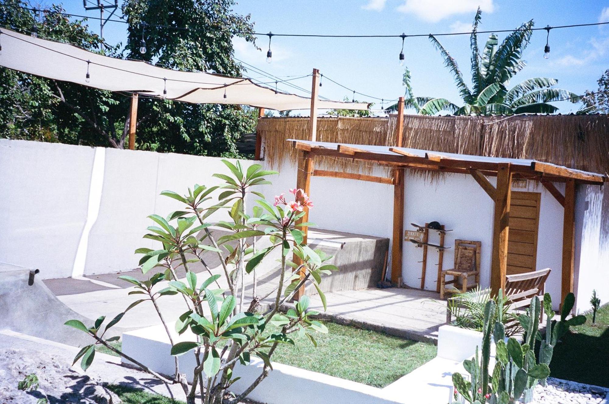Ripbowl Guest House Selong Belanak Ngoại thất bức ảnh